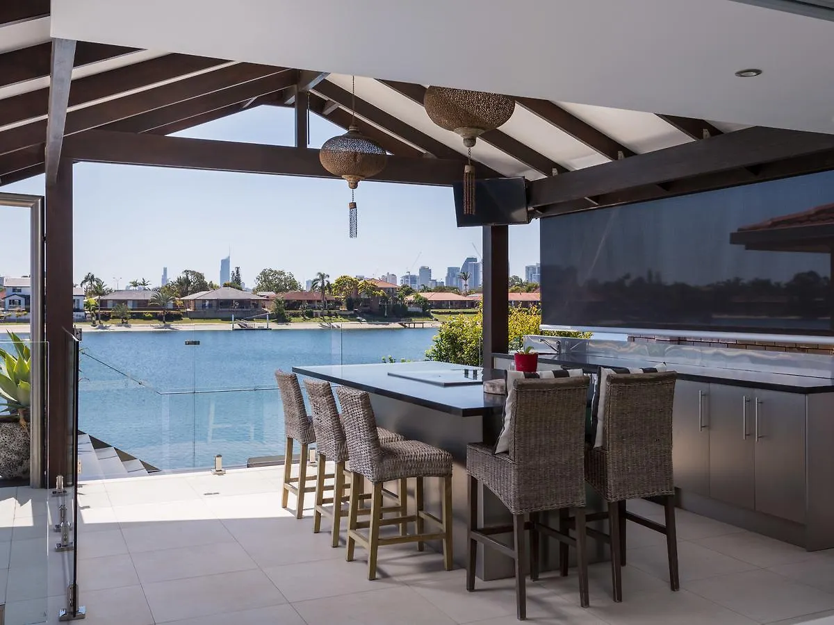 Rumrunner Resort Gold Coast Holiday home