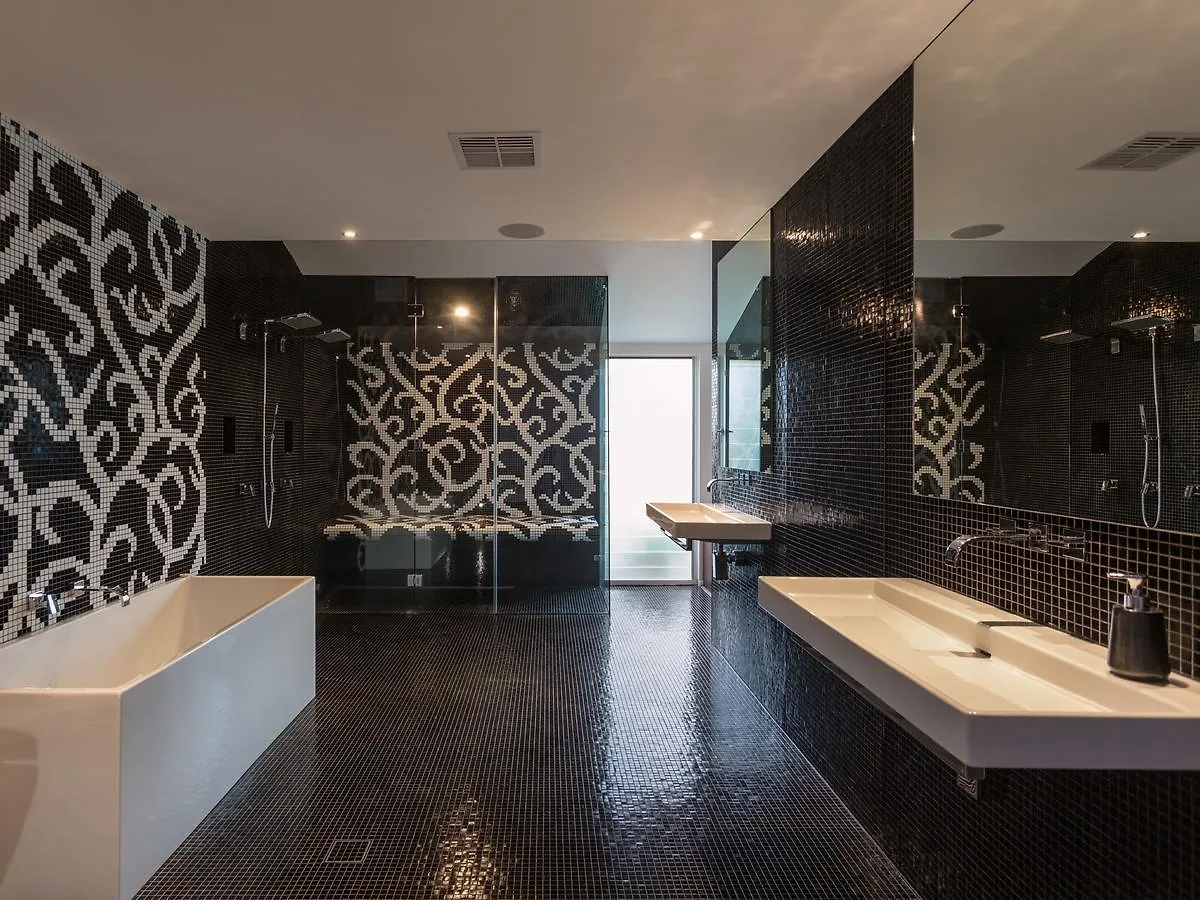 Holiday home Rumrunner Resort Gold Coast